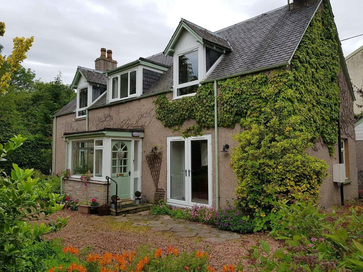 Smithy Cottage Kirkmichael  エクステリア 写真